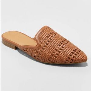 Universal Thread Brown Cognac Woven Mules Size 8.5 NWT!